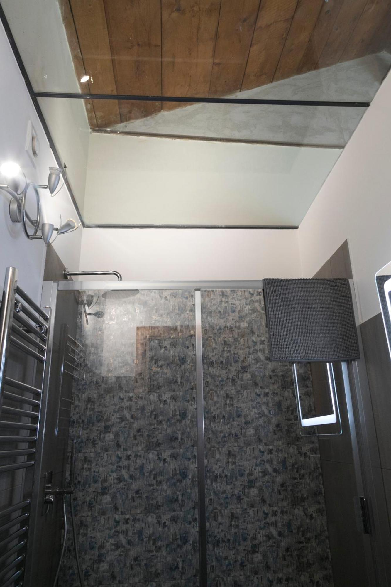 Mansarda Valu Apartment เนเปิลส์ ภายนอก รูปภาพ